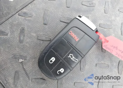 2015 Dodge Challenger Sxt z USA, uszkodzony, nr VIN 2C3CDZAG4FH811097